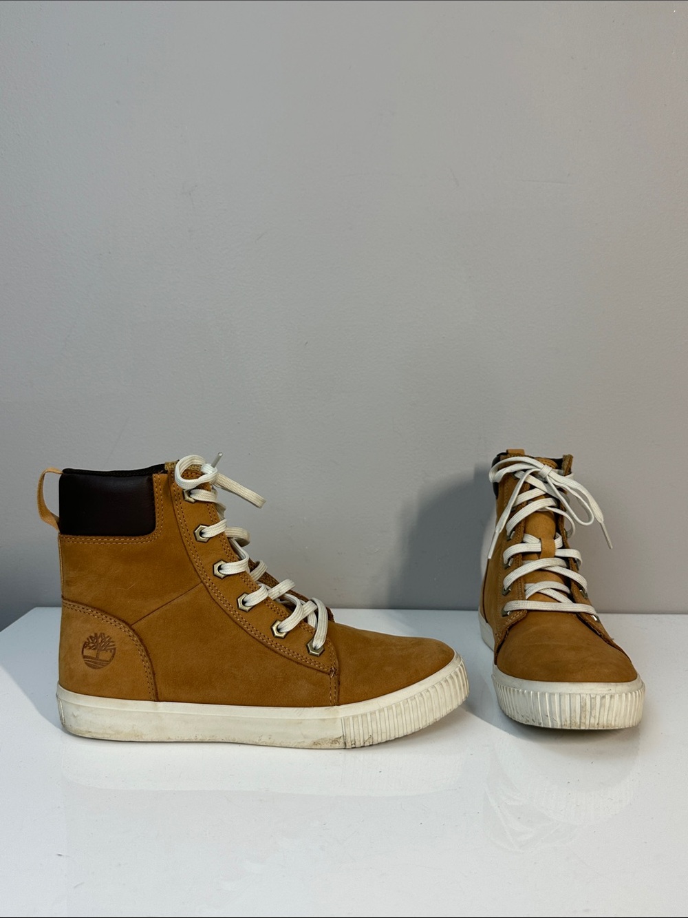 Timberland Skyla Bay Sneaker Lace Up Boots Size 7.5